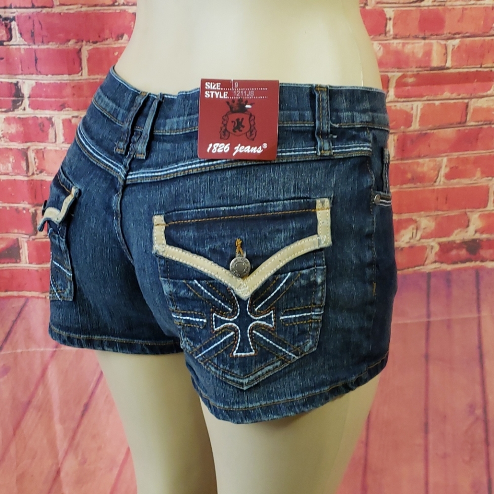 1826 JEANS JR WOMEN'S BLUE SHORTS SIZE 9